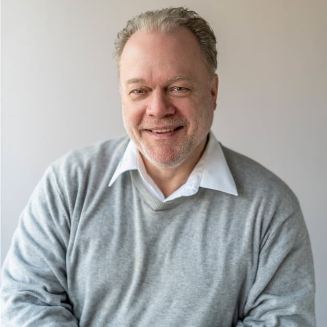 Dr. Hagen Ploog